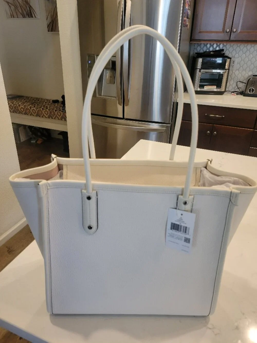 NWT Kate Spade ELLA Large Cream\White Pebbled Leather Tote